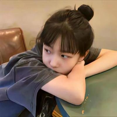 蕾哈娜内衣秀